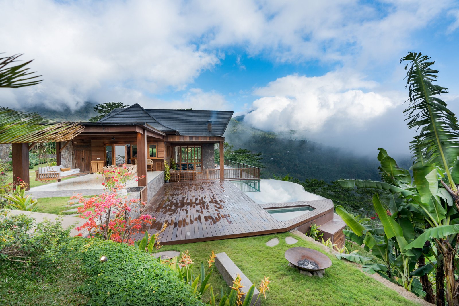 Munduk Mountain Estate Villa